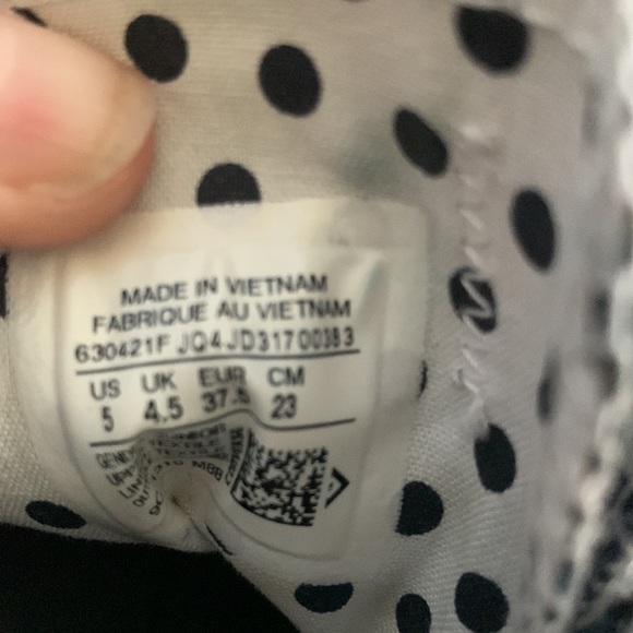 Polka Dot Converse - Picture 4 of 5